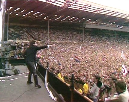 u2%203.jpg